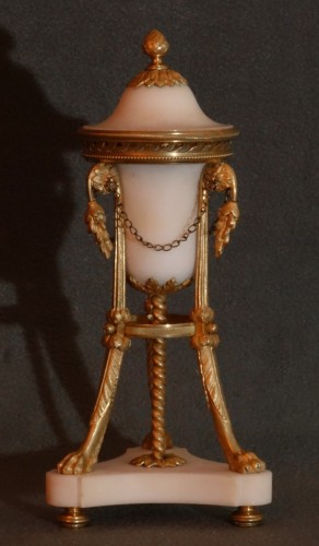 Objet de décoration Cassolettes, coupe et vase - Paire de pot-pourris vers 1780