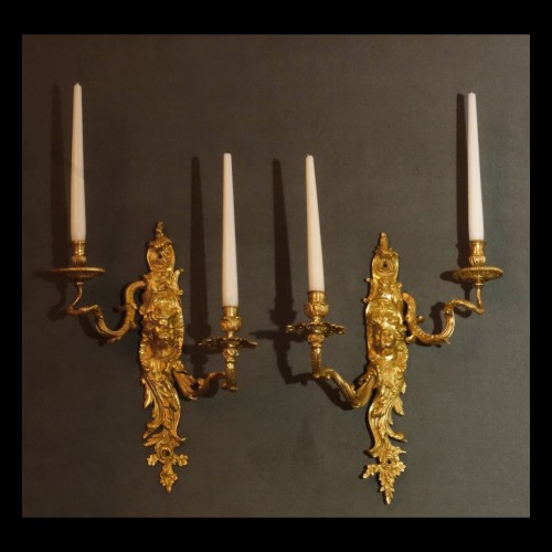 Antiquités - Pair Of Wall lights “ Putti Blowers” circa 1720