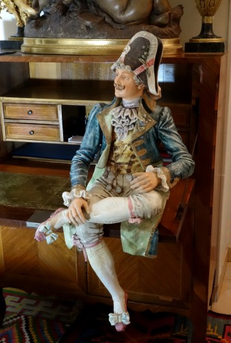 Curiosities  - Porcelain Statue In Simulated Situation 19th century