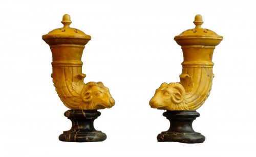 Pair of rare potpourris in rhytons circa 1760