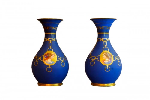Pair of large Paris porcelain spindle vases circa 1830