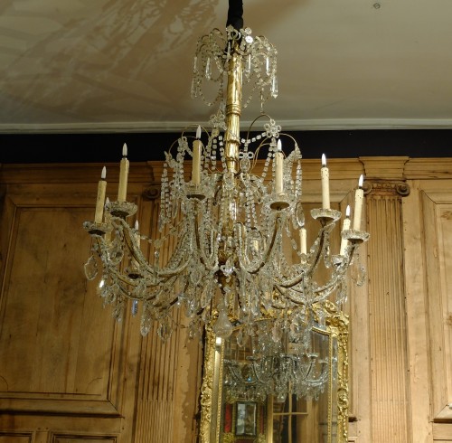 XIXe siècle - Grand lustre en cristal à 12 lumières. Gênes XIXe siècle