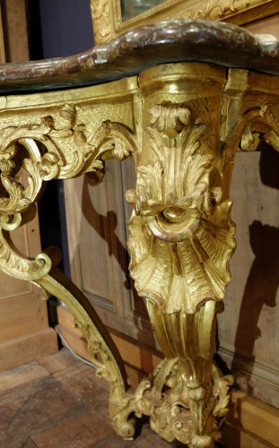 Mobilier Console - Console d'applique en bois sculpté et doré, époque Régence
