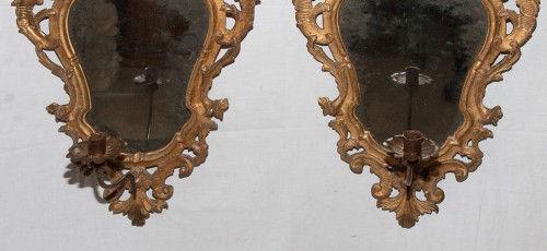 XVIIIe siècle - Paire de miroirs en bois doré, Italie époque XVIIIe