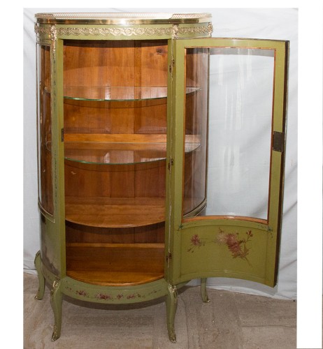 Display A late 19th century cabinet decorated with Vernis Martin  - 