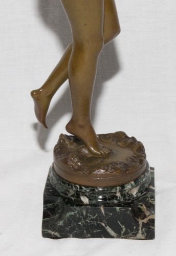 Antiquités - Nymphe en bronze Jean Garnier (1853 - 1910)