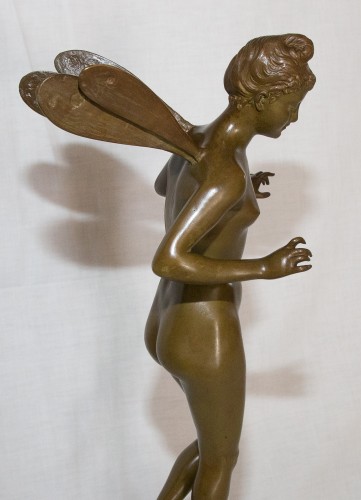 Antiquités - Nymphe en bronze Jean Garnier (1853 - 1910)