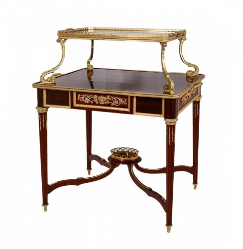 Tea table attributed to François Linke (1855-1946)