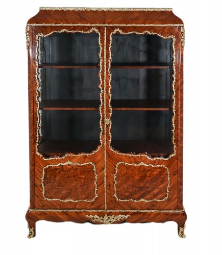 Vitrine en bois de violette époque Napoléon III