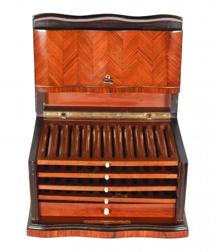 Objets de Vitrine Coffret & Nécessaire - Cave à cigares signée Fenoux Palais Royal époque Napoléon III