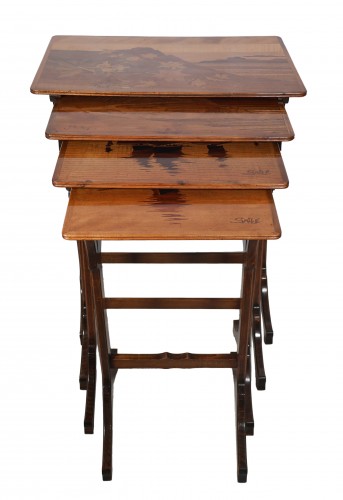Émile Gallé, suite de quatre tables gigognes