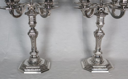 Luminaires Bougeoirs et Chandeliers - Paire de candélabres modèle Dupérier Christofle 20e siècle
