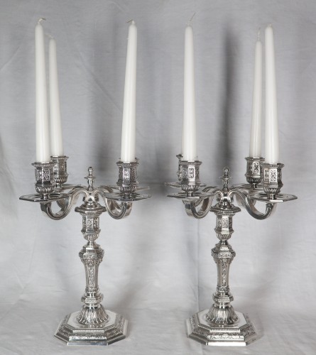 Paire de candélabres modèle Dupérier Christofle 20e siècle - Galerie Lauretta