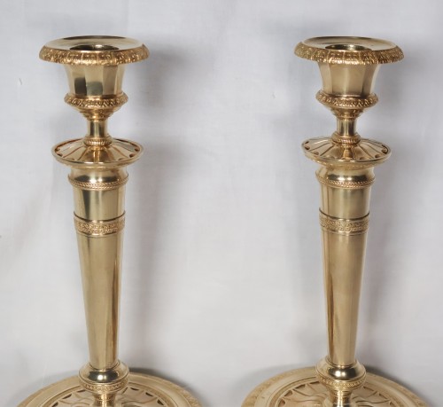Paire de bougeoirs Empire en bronze doré - Luminaires Style Empire