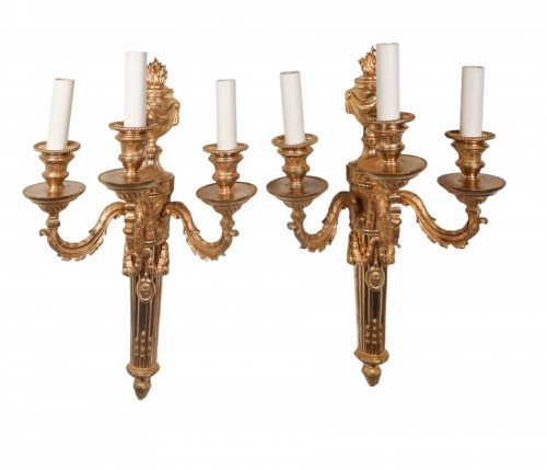 Paire d'appliques en bronze doré époque Louis XVI
