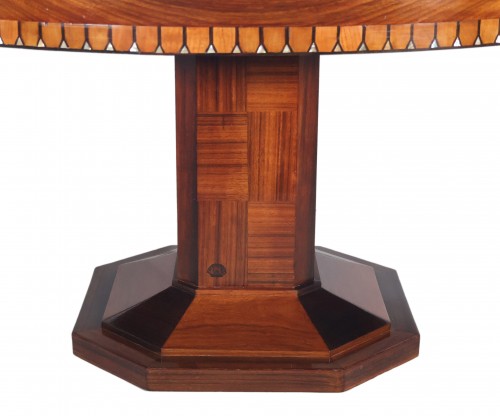 Mobilier Table & Guéridon - Table de salle à manger  Art Déco signée Majorelle