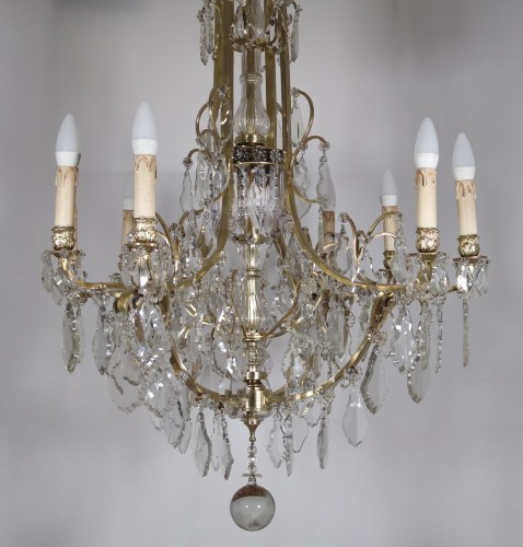  - Lustre à douze feux en bronze doré et cristal fin XIXe siècle