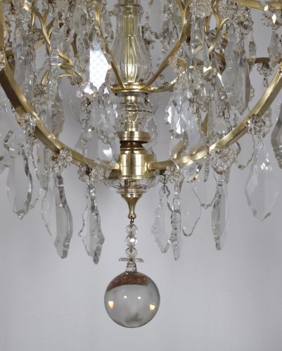 Antiquités - Lustre à douze feux en bronze doré et cristal fin XIXe siècle