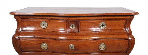 Commode tombeau Bordelaise en merisier massif du XVIIIe siècle - Mobilier Style 