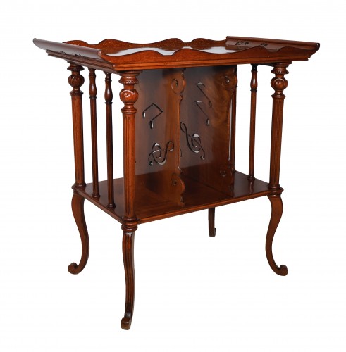 Mobilier Meuble d'appoint - Emile Gallé (1846-1904) - Table à musique Art nouveau