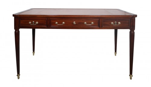 Bureau plat double face en acajou Époque Louis XVI