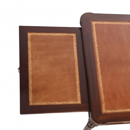 Louis XVI - Bureau plat double face en acajou Époque Louis XVI