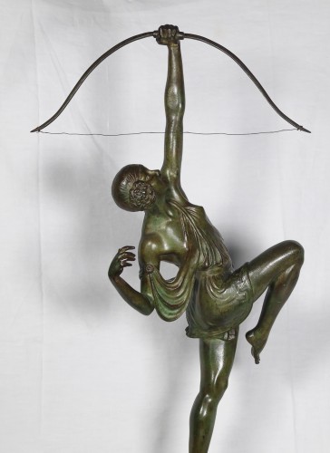Diane chasseresse - Pierre Le Faguays (1892-1962) - Sculpture Style 