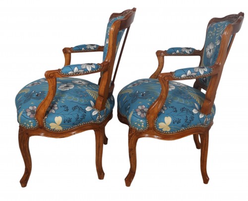 XVIIIe siècle - Paire de cabriolets estampillés NOGARET circa 1750