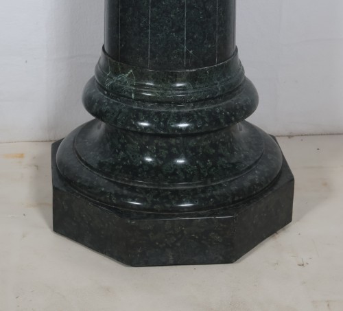 XIXe siècle - Paire de colonnes en marbre vert des Alpes fin XIXe siècle