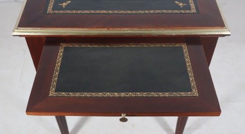 Antiquités - Bureau plat à tirettes fin XIXe siècle