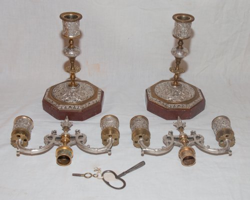 Antiquités - Garniture de cheminée en bronze argenté et doré signé "A Daubrée" circa 1840