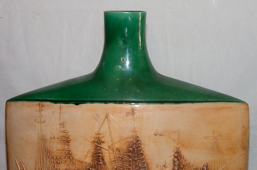 Antiquités - Vase plat en céramique de Vallauris signé Portanier circa 1960