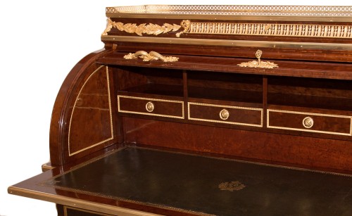 Mobilier Bureau et Secrétaire - Grand bureau cylindre à caisson estampillé André Aucoc, circa 1890