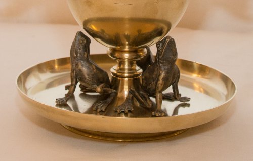 Antiquités - Coupe en bronze doré signée "Maison Alphonse Giroux" 1870