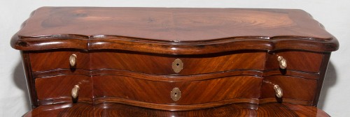 Antiquités - Commode de maitrise époque XVIIIe siècle
