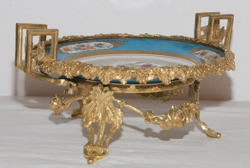 XIXe siècle - Coupe en porcelaine de Sèvres, année 1837
