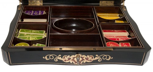 Coffret à jeux de la Maison Tahan, époque Napoléon III - Galerie Lauretta