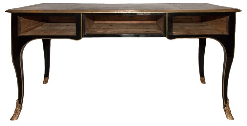 Bureau plat laqué noir d’époque Régence - Mobilier Style Régence