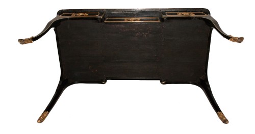 Mobilier Bureau et Secrétaire - Bureau plat laqué noir d’époque Régence