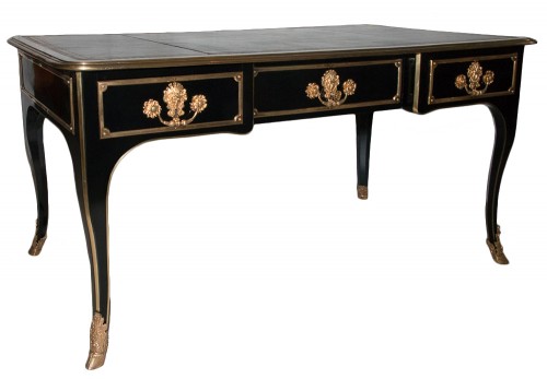 Antiquités - Bureau plat laqué noir d’époque Régence