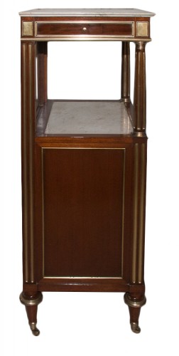 XVIIIe siècle - Barbière en acajou époque Louis XVI estampillée F SCHEY