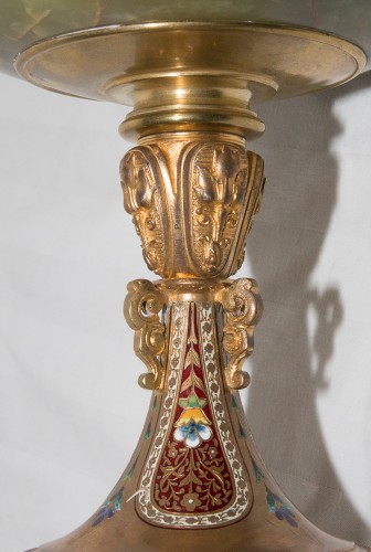 Antiquités - Coupe en onyx, bronze et émaux Signée Eugène Cornu (1827- 1899)