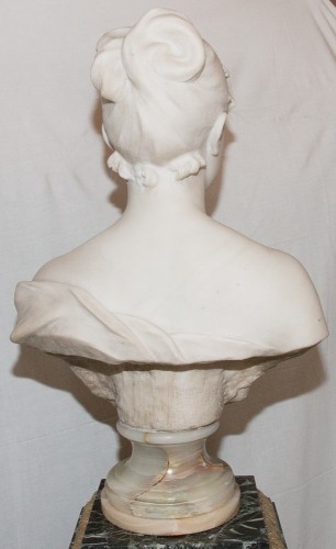 Sculpture Sculpture en Marbre - Flore -  Alfred Désiré LANSON (1851-1938)