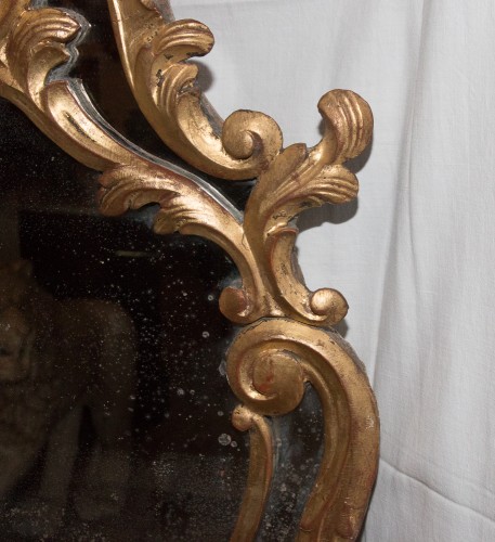 Miroir en bois doré époque Louis XV - Louis XV