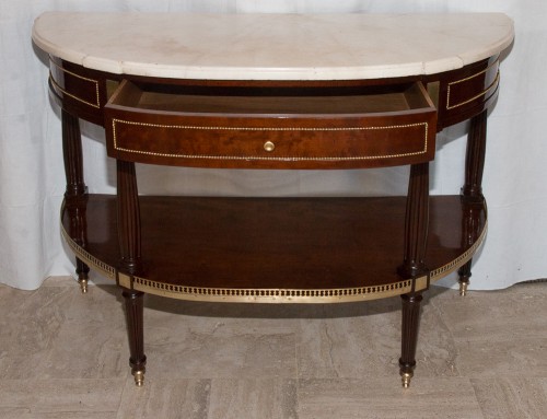 Console demi-lune en acajou époque Louis XVI - Mobilier Style Louis XVI