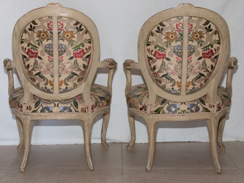 Sièges Fauteuil & Bergère - Paire de fauteuils en bois laqué époque Transition