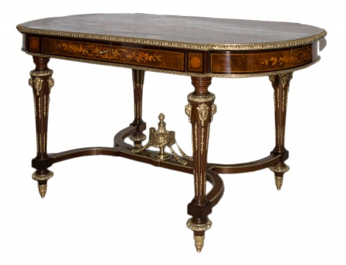 Table de milieu en marqueterie époque Napoléon III - Mobilier Style Napoléon III