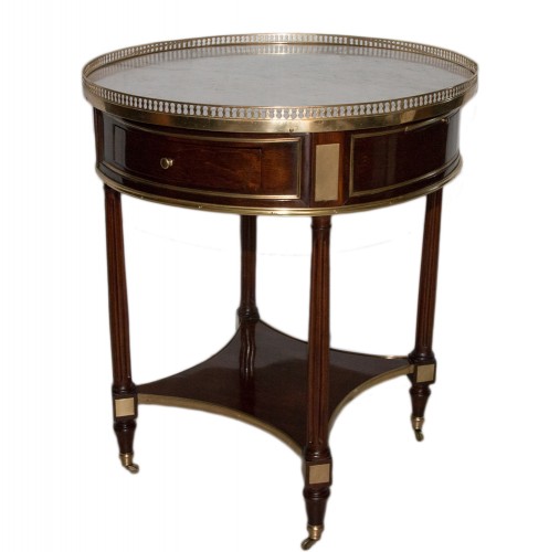 Furniture  - 18th century bouillotte table stamped Pierre GARNIER