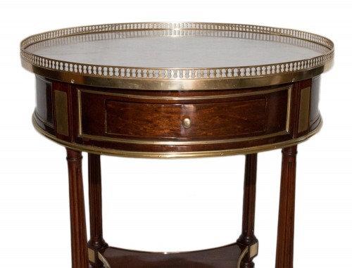 18th century - 18th century bouillotte table stamped Pierre GARNIER