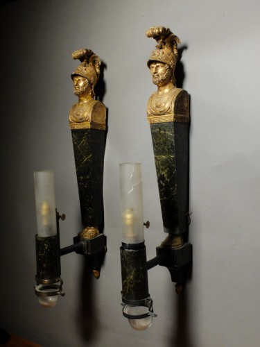 Antiquités - Pair of Empire period Quinquet sconces